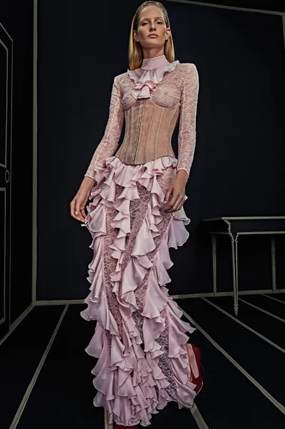 Look 3